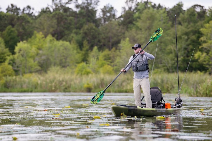 How to Stand Up to Fish in a Kayak – Bending Branches